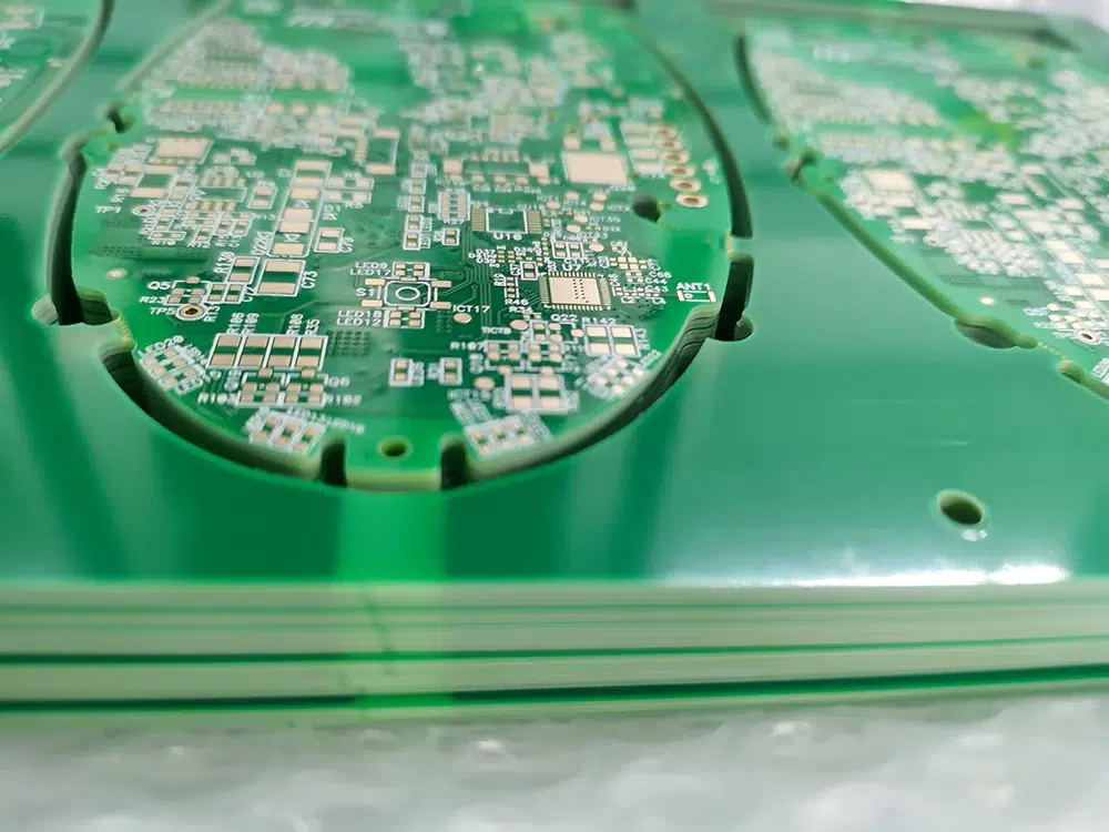 How many types of PCB material are there?