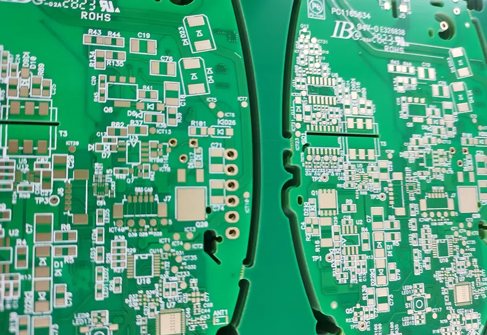 What is the IPC standard for PCB silkscreen